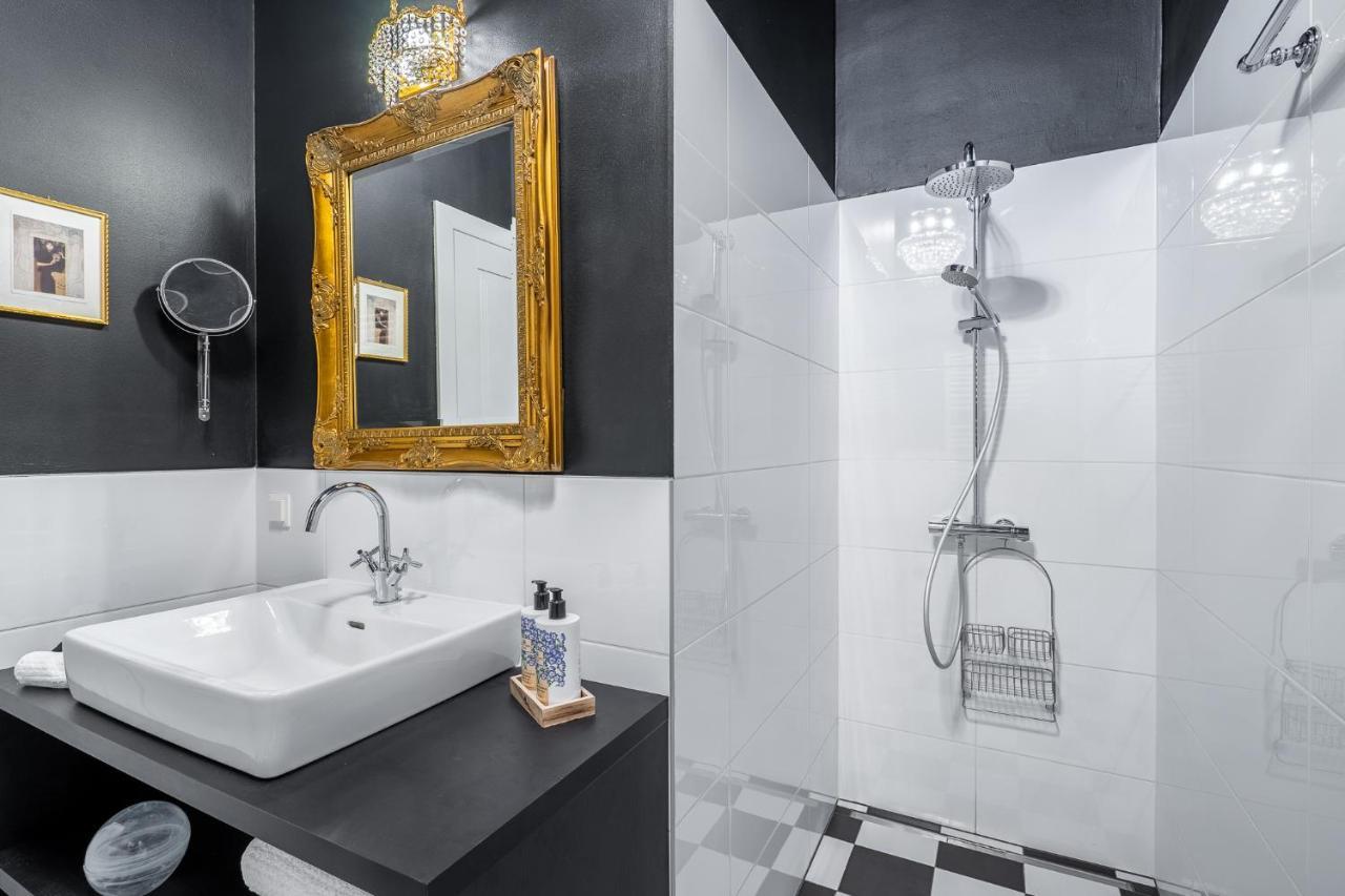 The Kiss - Luxurioeses City Loft Am Naschmarkt เวียนนา ภายนอก รูปภาพ